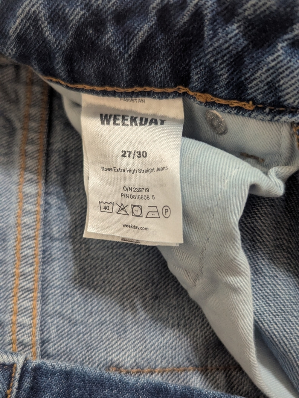 WEEKDAY ROWE SUPER HIGH WAISTED REGULAR STRAIGHT LEG JEANS, Color Blue Size 27 - Picture 4 of 12